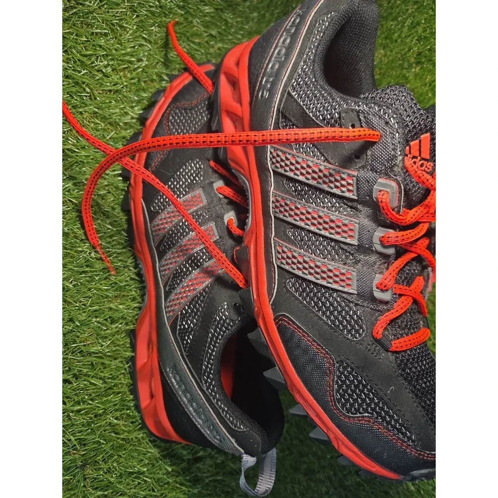 ADIDAS Kanadia TR Black Grey Red Trail Running Shoes men’s Size 11
